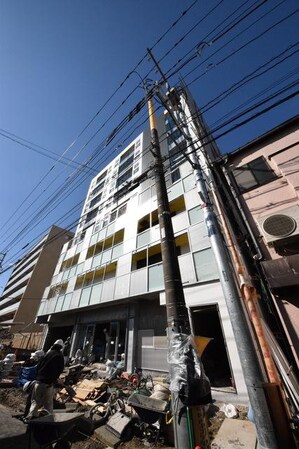 レスピール三鷹の物件外観写真